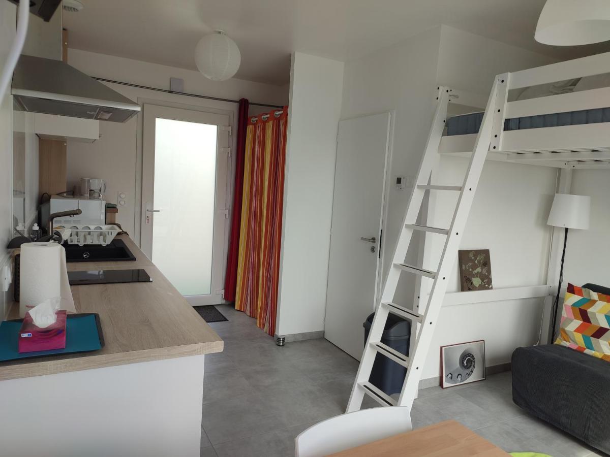 Studio Meuble Lumineux Au Coeur Du Bocage Vendeen Saint-Fulgent Екстериор снимка