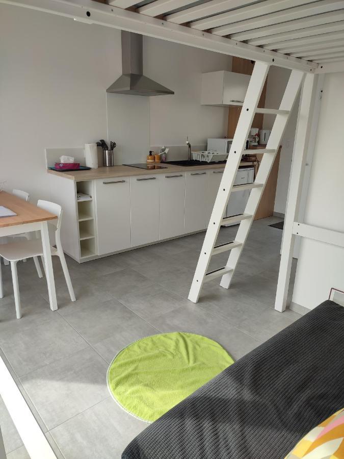 Studio Meuble Lumineux Au Coeur Du Bocage Vendeen Saint-Fulgent Екстериор снимка